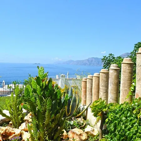 Casa vacanze Sleeps 2 Air Con Wifi Praiano