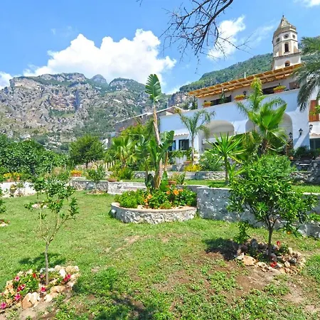 Sleeps 2 Air Con Wifi Casa vacanze Praiano